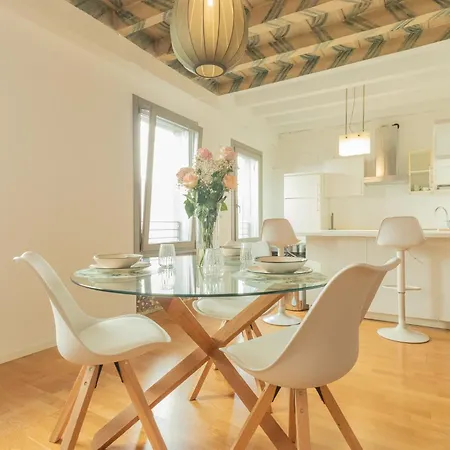 Apartament Piazza San Giacomo Emerald Loft With Parking