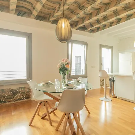 Apartament Piazza San Giacomo Emerald Loft With Parking Udine