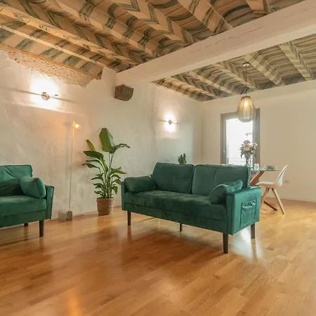 Piazza San Giacomo Emerald Loft With Parking * Ούντινε
